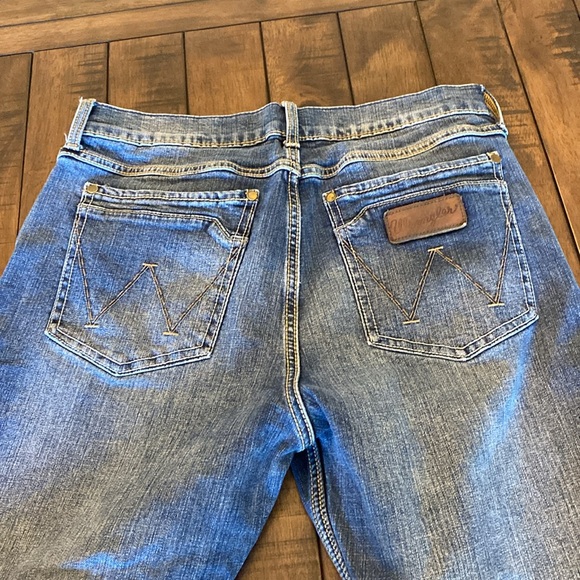 Wrangler Retro Slim Boot 32x34 - Picture 6 of 6